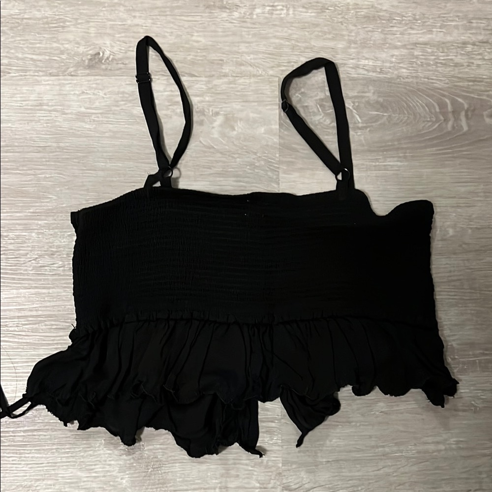 Black Ruffled Crop Top - Picture 2 of 4